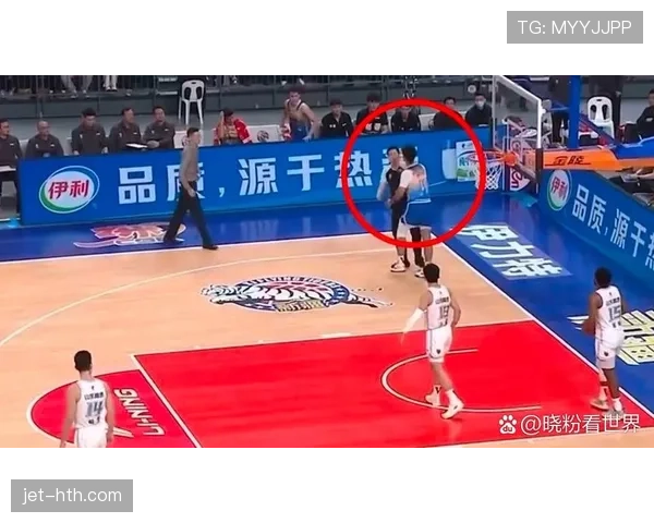 篮球规则中双方犯规如何判定，判罚后球权归属与得分是否有效